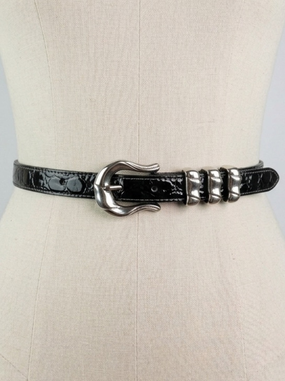 Escada Croc Embossed Patent Leather Belt Size 38 Small Black Silver Vintage 80s